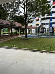 Yishun Avenue 4 (D27), Shop House #586598141
